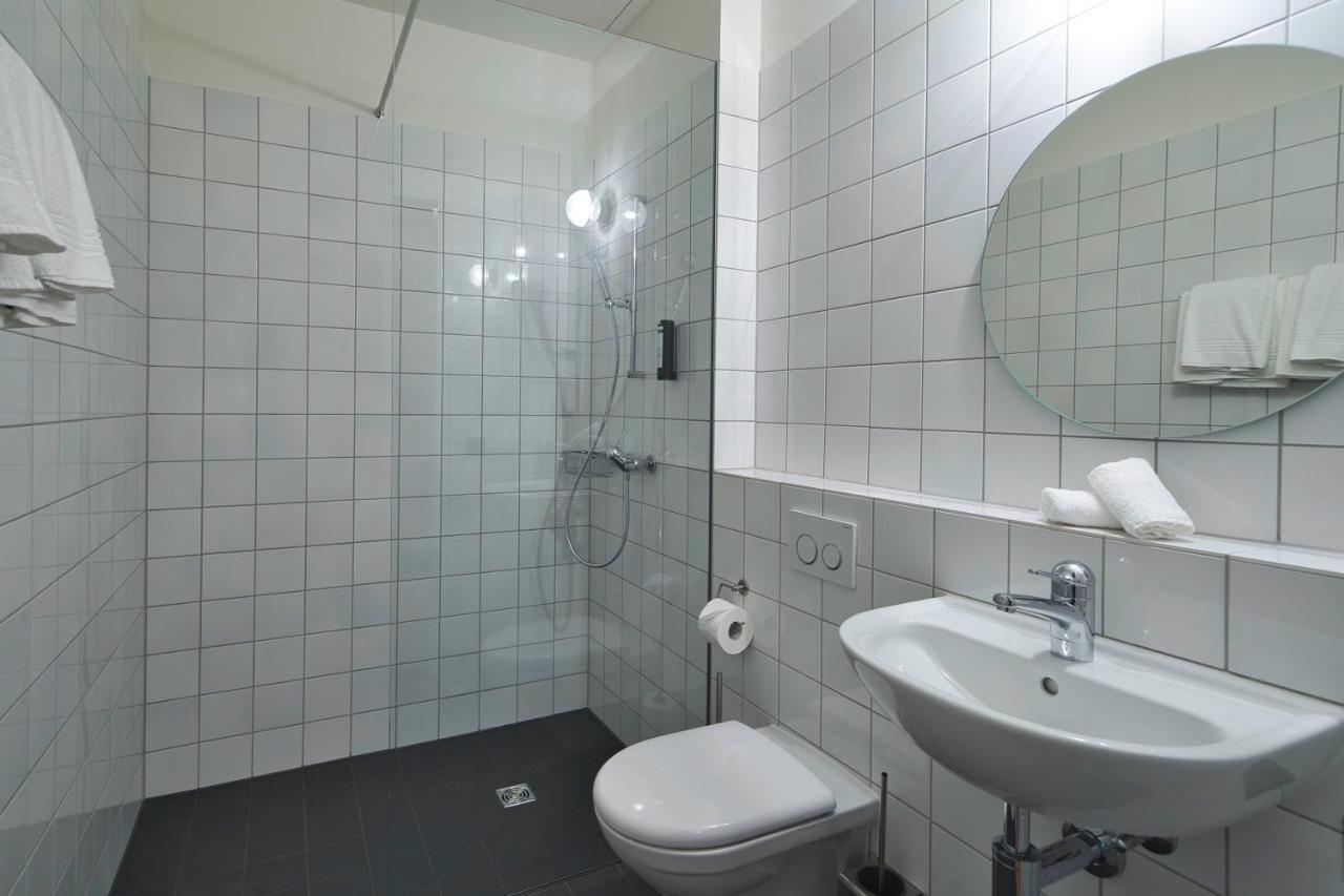 Silo Design & Boutique Hostel Basel Eksteriør billede